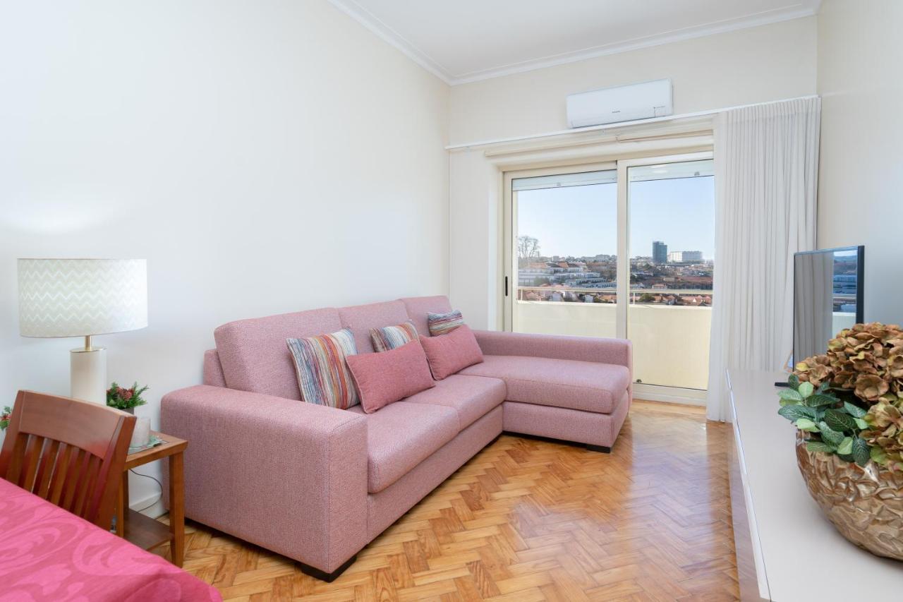 Host Wise - Lovely Bright Flat - Instaworthy City View Βίλα Νόβα ντε Γκάια Εξωτερικό φωτογραφία