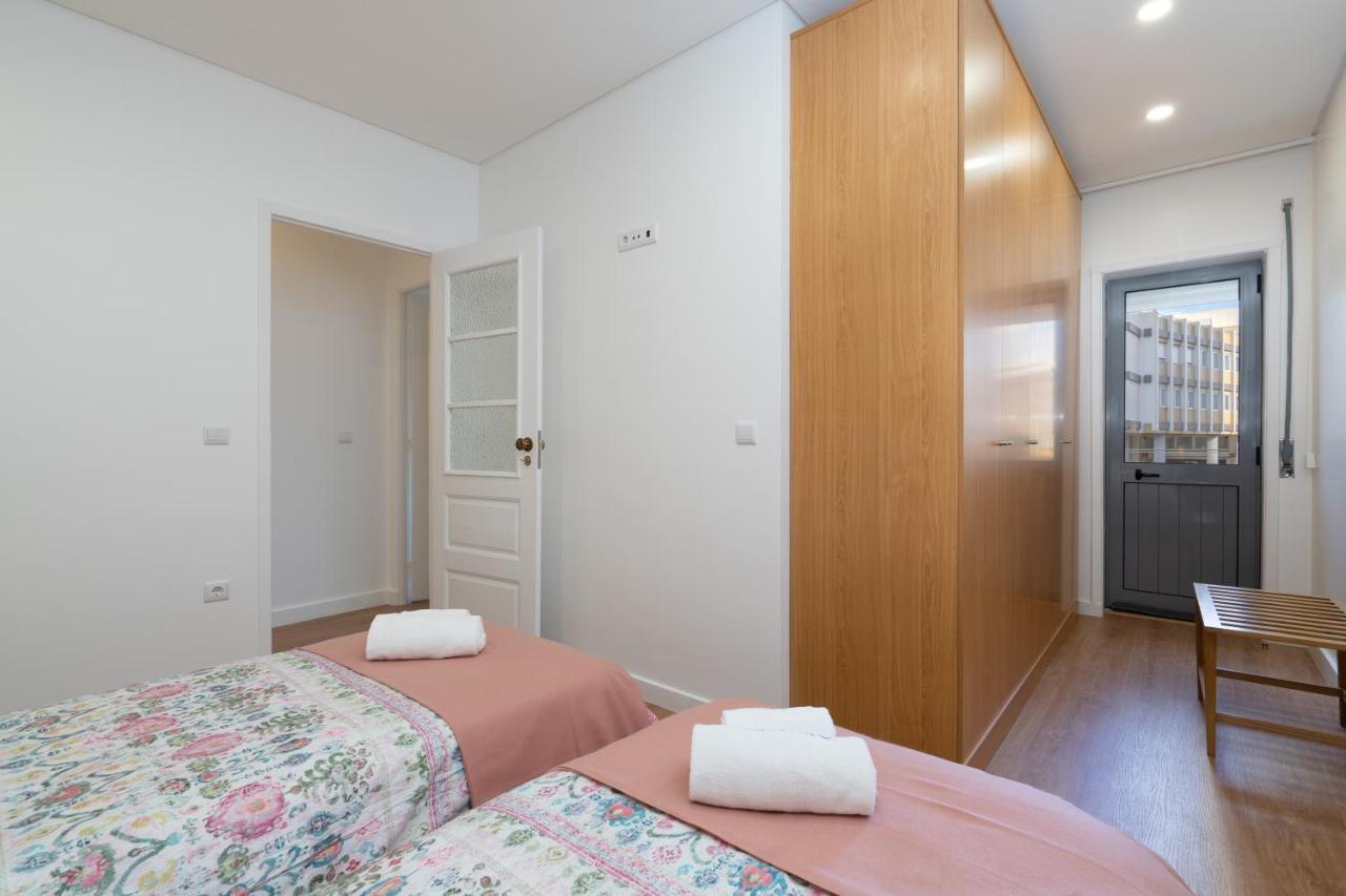 Host Wise - Lovely Bright Flat - Instaworthy City View Βίλα Νόβα ντε Γκάια Εξωτερικό φωτογραφία