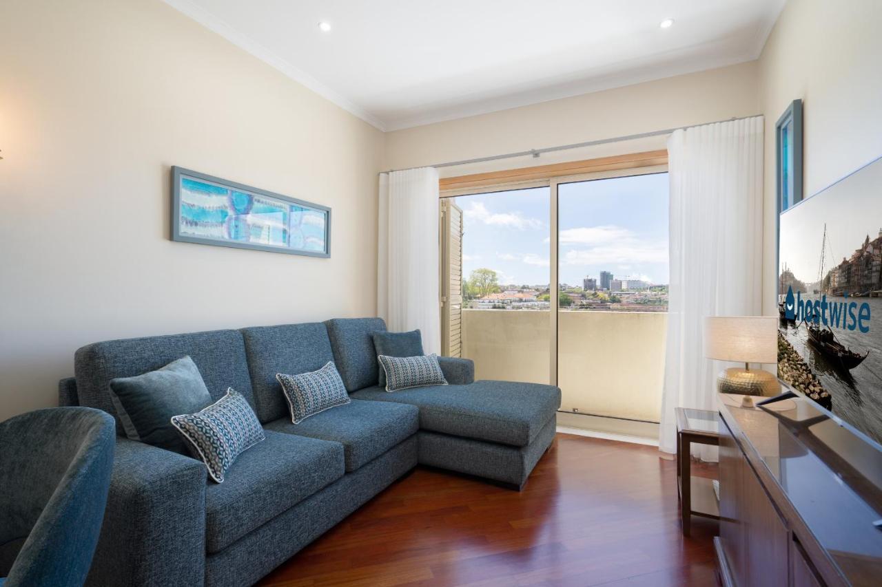 Host Wise - Lovely Bright Flat - Instaworthy City View Βίλα Νόβα ντε Γκάια Εξωτερικό φωτογραφία